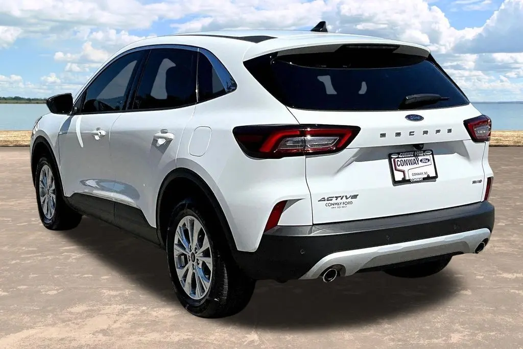 2023 Ford Escape - $19,998