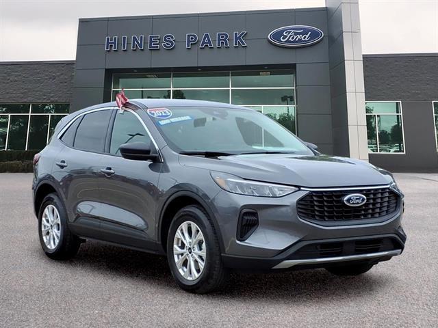 2023 Ford Escape