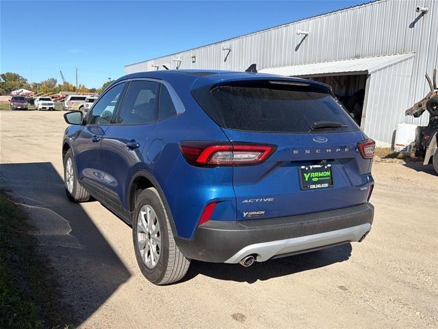 2023 Ford Escape - $23,490