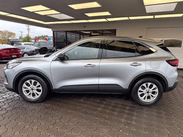 2023 Ford Escape - $23,366