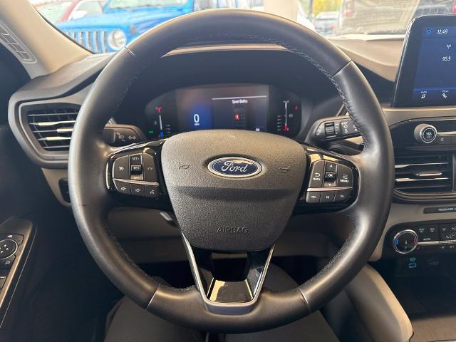 2023 Ford Escape - $23,366