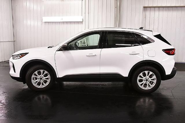 2024 Ford Escape - $23,995