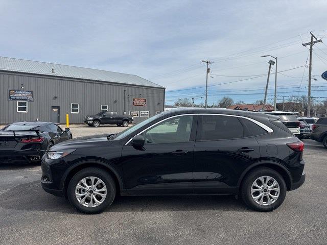 2024 Ford Escape - $19,599