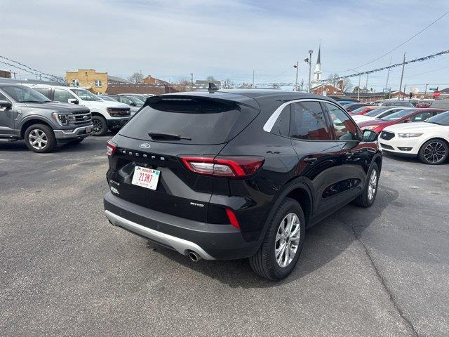2024 Ford Escape - $19,599