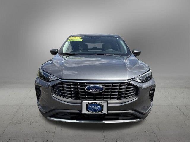 2024 Ford Escape - $26,800