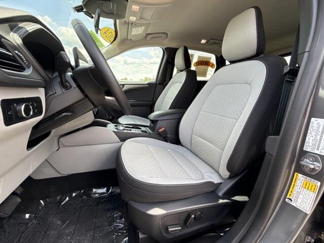 2024 Ford Escape - $26,800