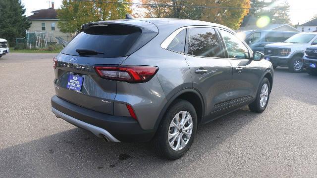 2024 Ford Escape - $21,600