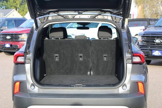 2024 Ford Escape - $21,600