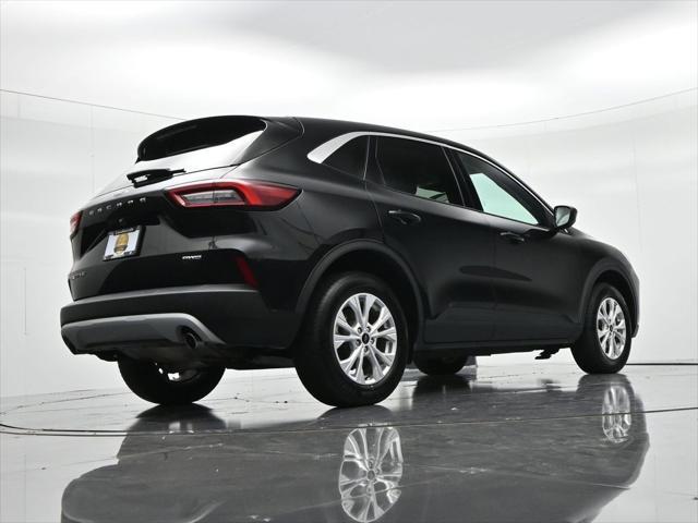2024 Ford Escape - $20,890