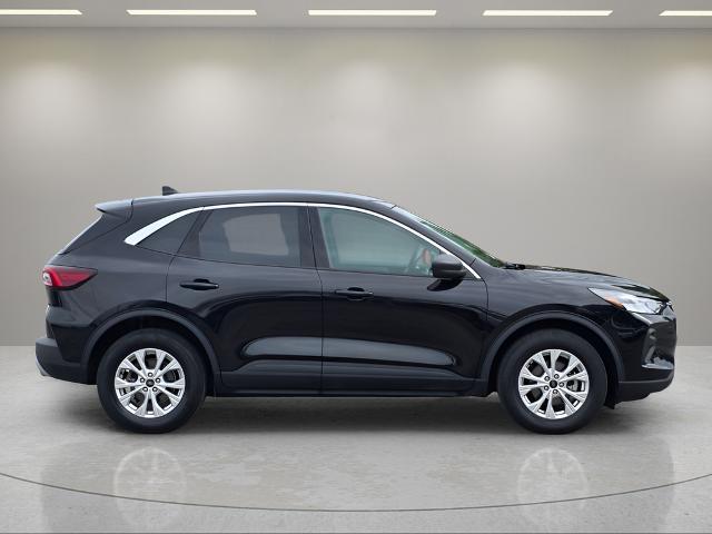 2024 Ford Escape - $21,995
