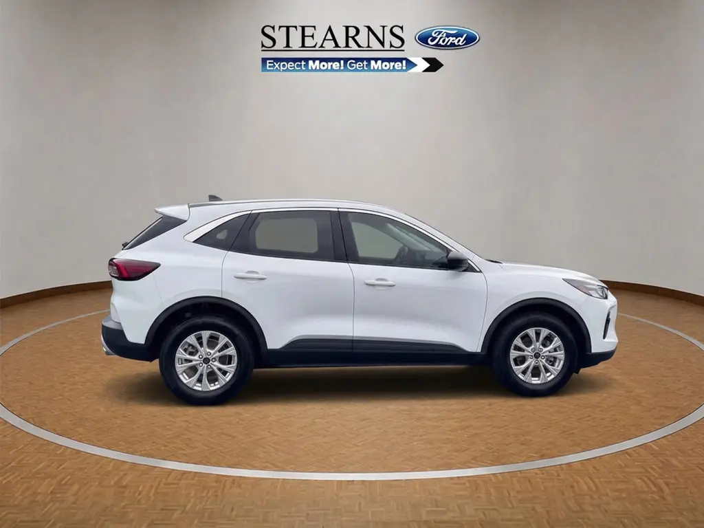 2024 Ford Escape - $23,000
