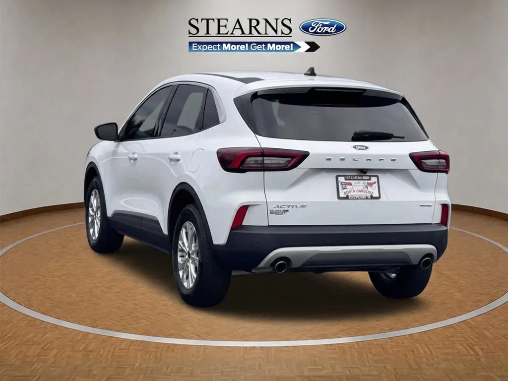 2024 Ford Escape - $23,000