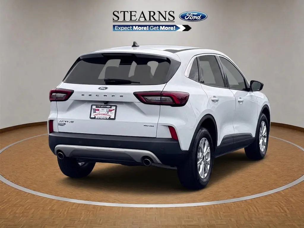 2024 Ford Escape - $23,000