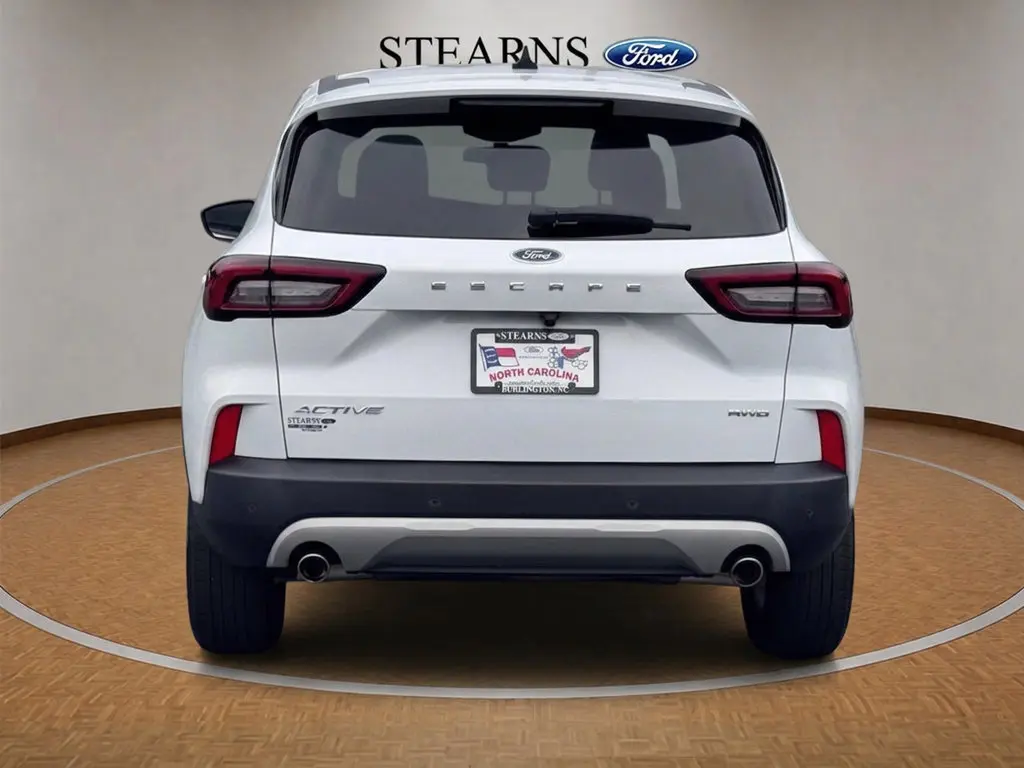 2024 Ford Escape - $23,000