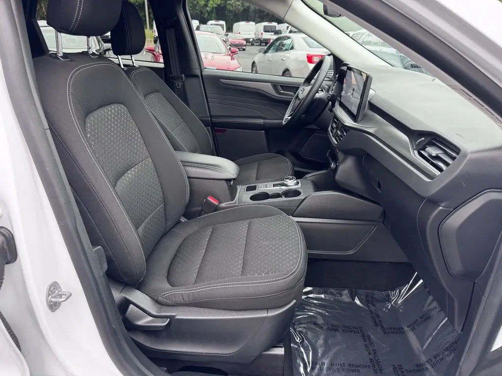 2024 Ford Escape - $23,000