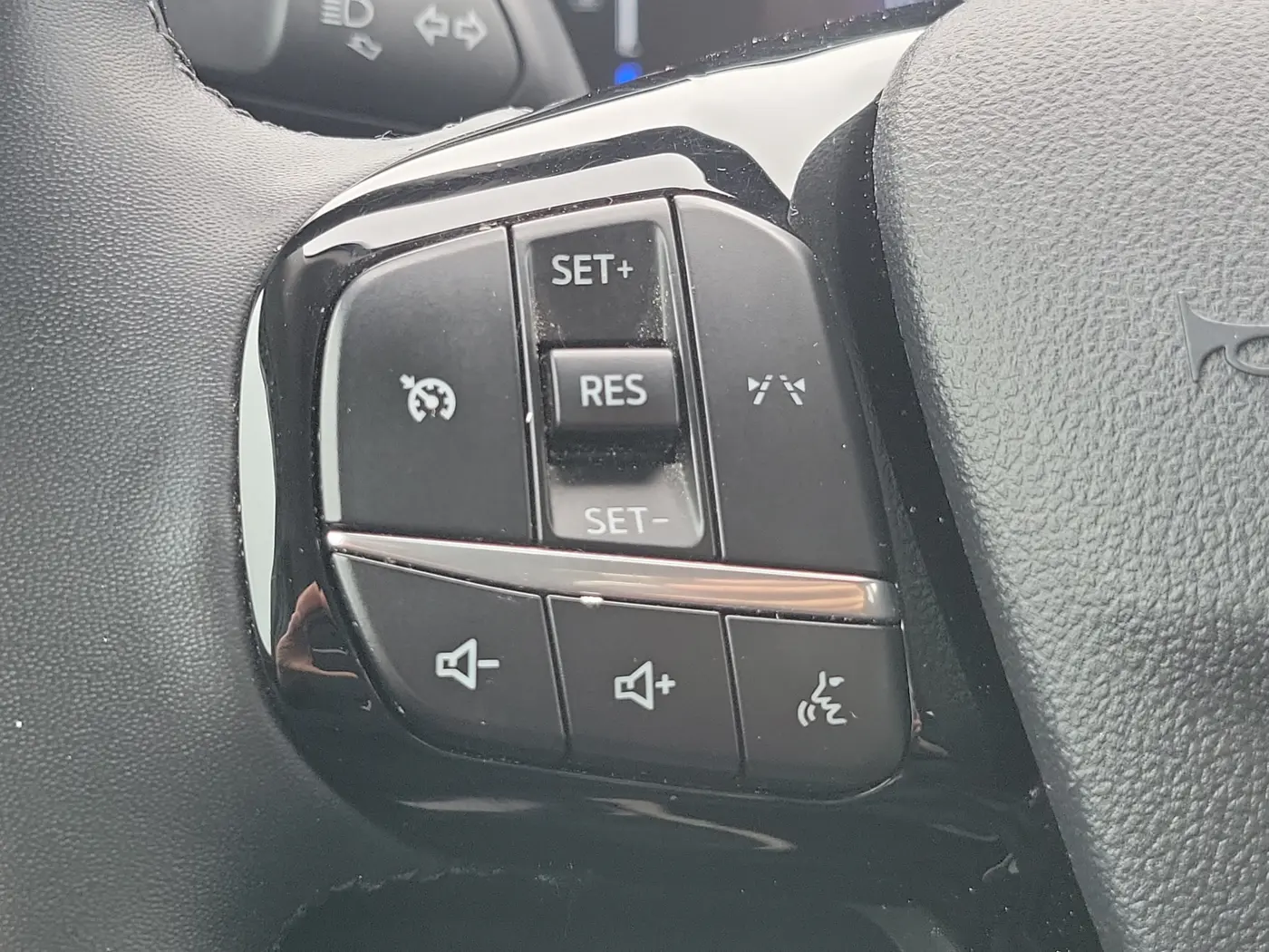 2024 Ford Escape - $20,824