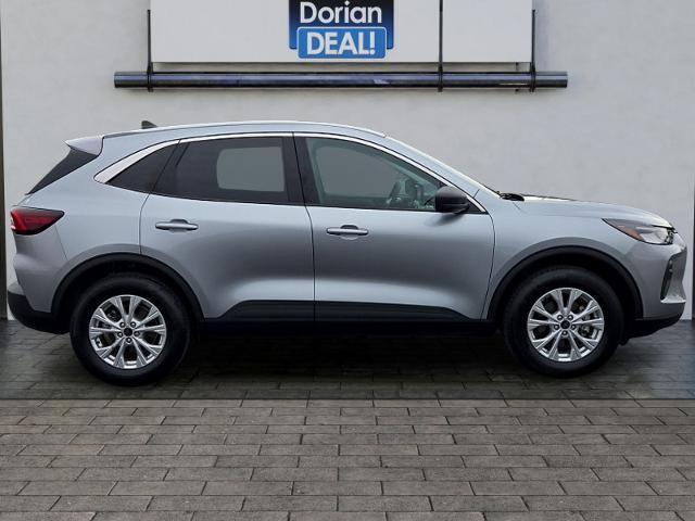 2024 Ford Escape - $21,995