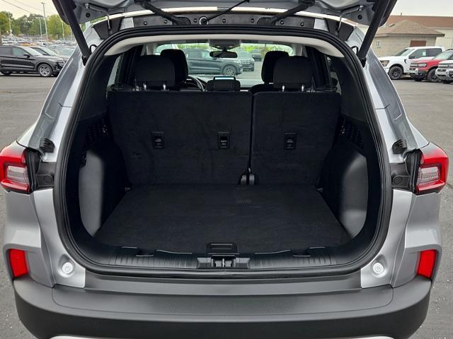 2024 Ford Escape - $21,995
