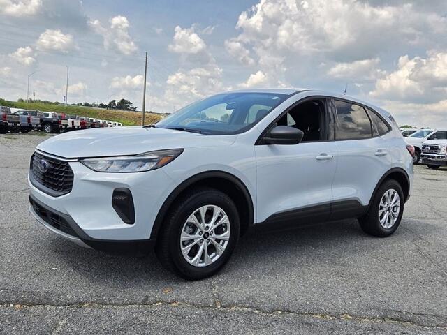 2025 Ford Escape - $20,828
