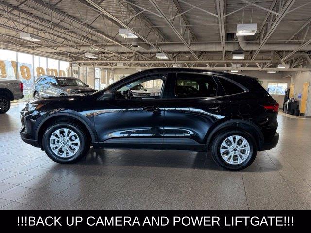 2025 Ford Escape - $21,559