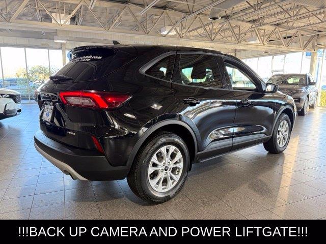 2025 Ford Escape - $21,559