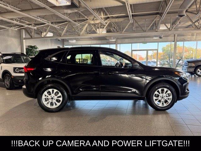 2025 Ford Escape - $21,559