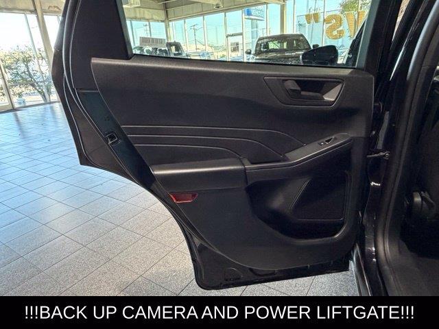 2025 Ford Escape - $21,559