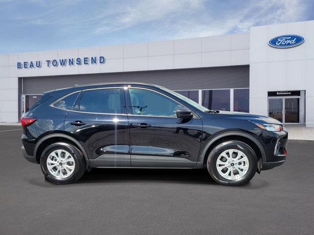 2026 Ford Escape - $29,995