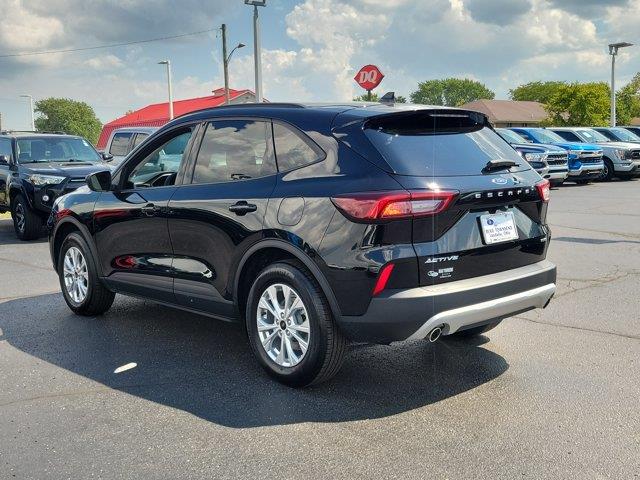 2026 Ford Escape - $29,995