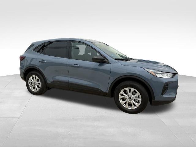 2026 Ford Escape - $30,500