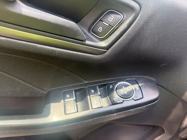 2023 Ford Escape - $22,560