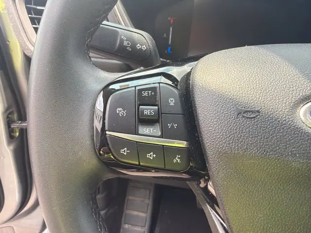 2023 Ford Escape - $22,560