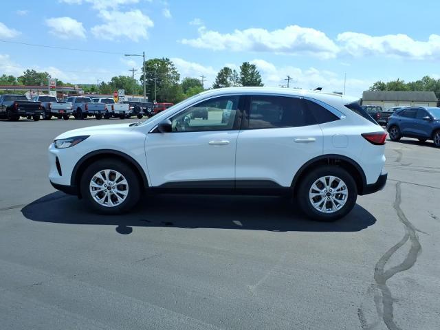 2023 Ford Escape - $28,434
