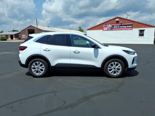2023 Ford Escape - $28,434