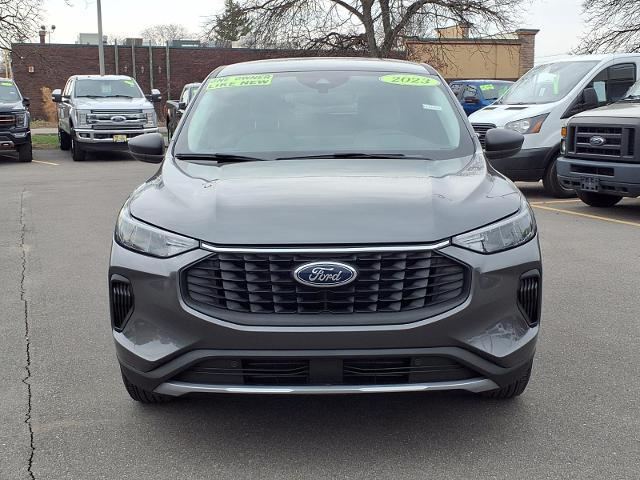 2023 Ford Escape - $24,998