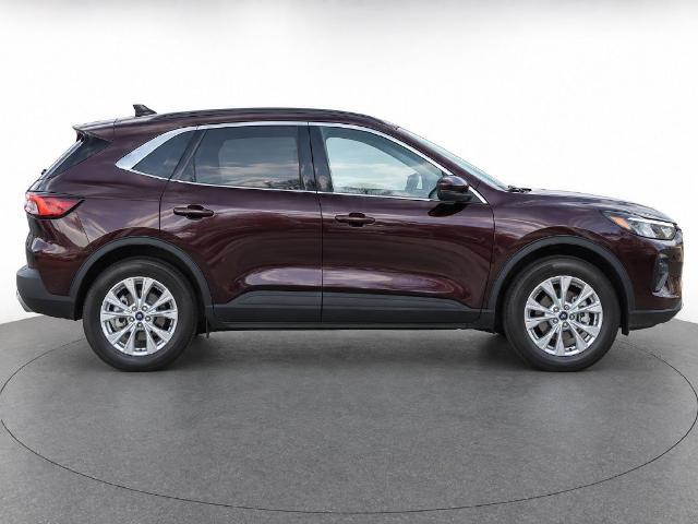 2023 Ford Escape - $22,326