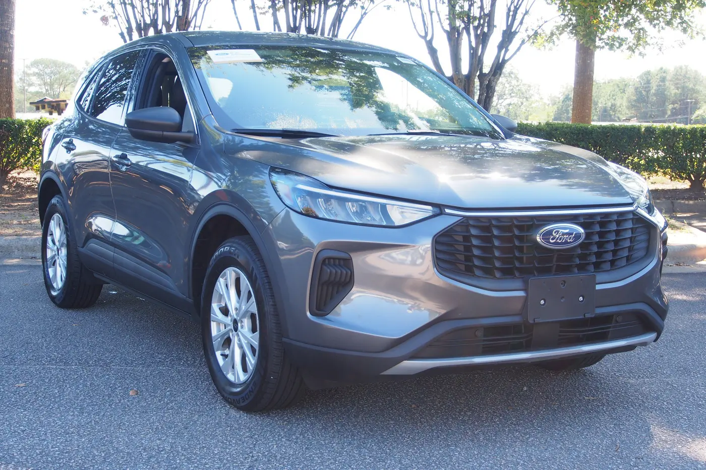 2023 Ford Escape - $21,505