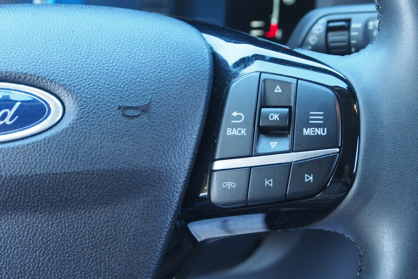 2023 Ford Escape - $21,505