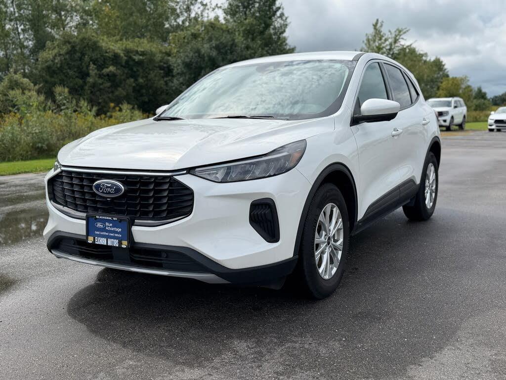 2023 Ford Escape - $25,495