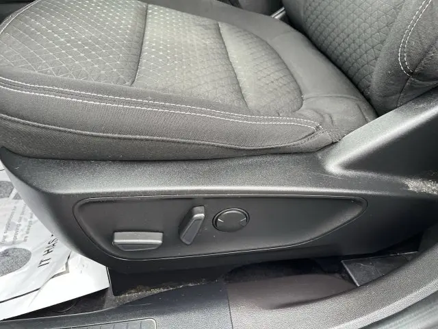 2023 Ford Escape - $27,000