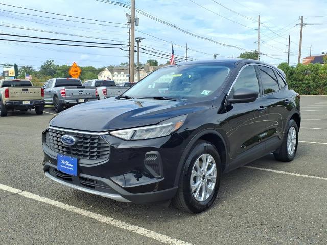 2023 Ford Escape - $22,895
