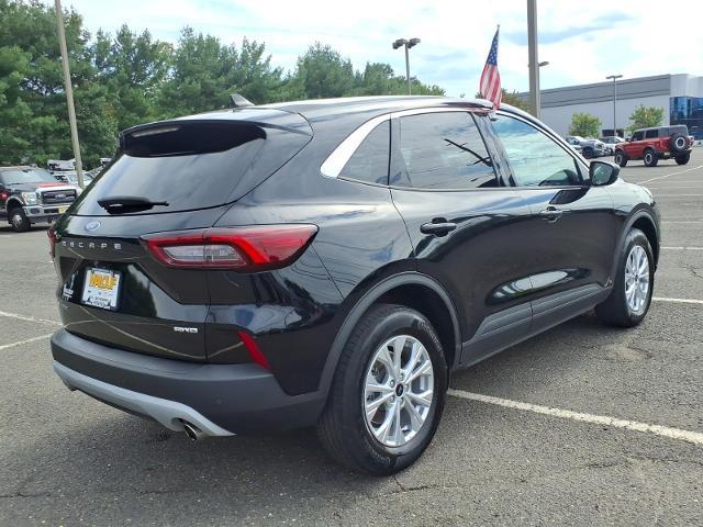 2023 Ford Escape - $22,895