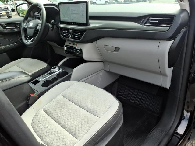 2023 Ford Escape - $22,895