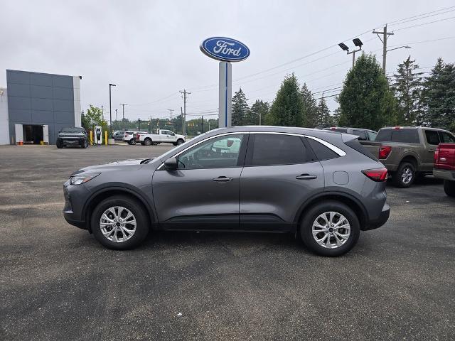 2024 Ford Escape Active — photo 1 of 24
