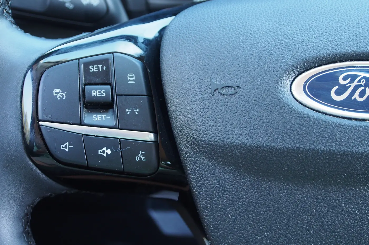 2024 Ford Escape - $23,856
