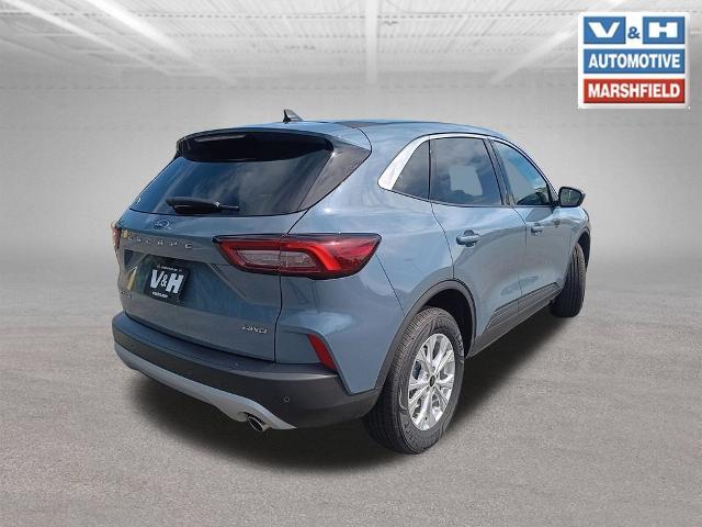 2024 Ford Escape - $24,450