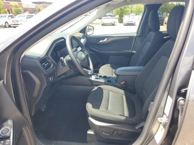 2024 Ford Escape - $28,995