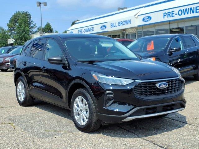 2025 Ford Escape - $24,995