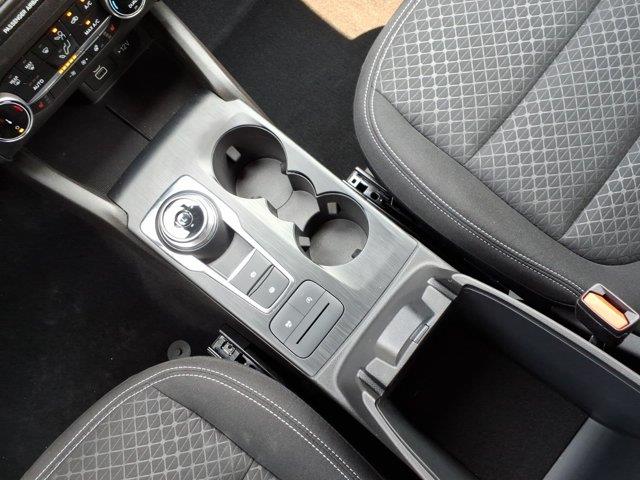 2025 Ford Escape - $24,995