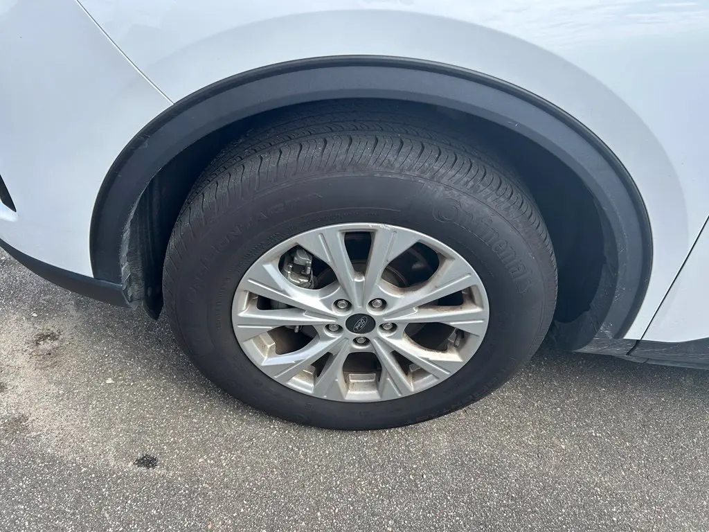 2025 Ford Escape - $19,998